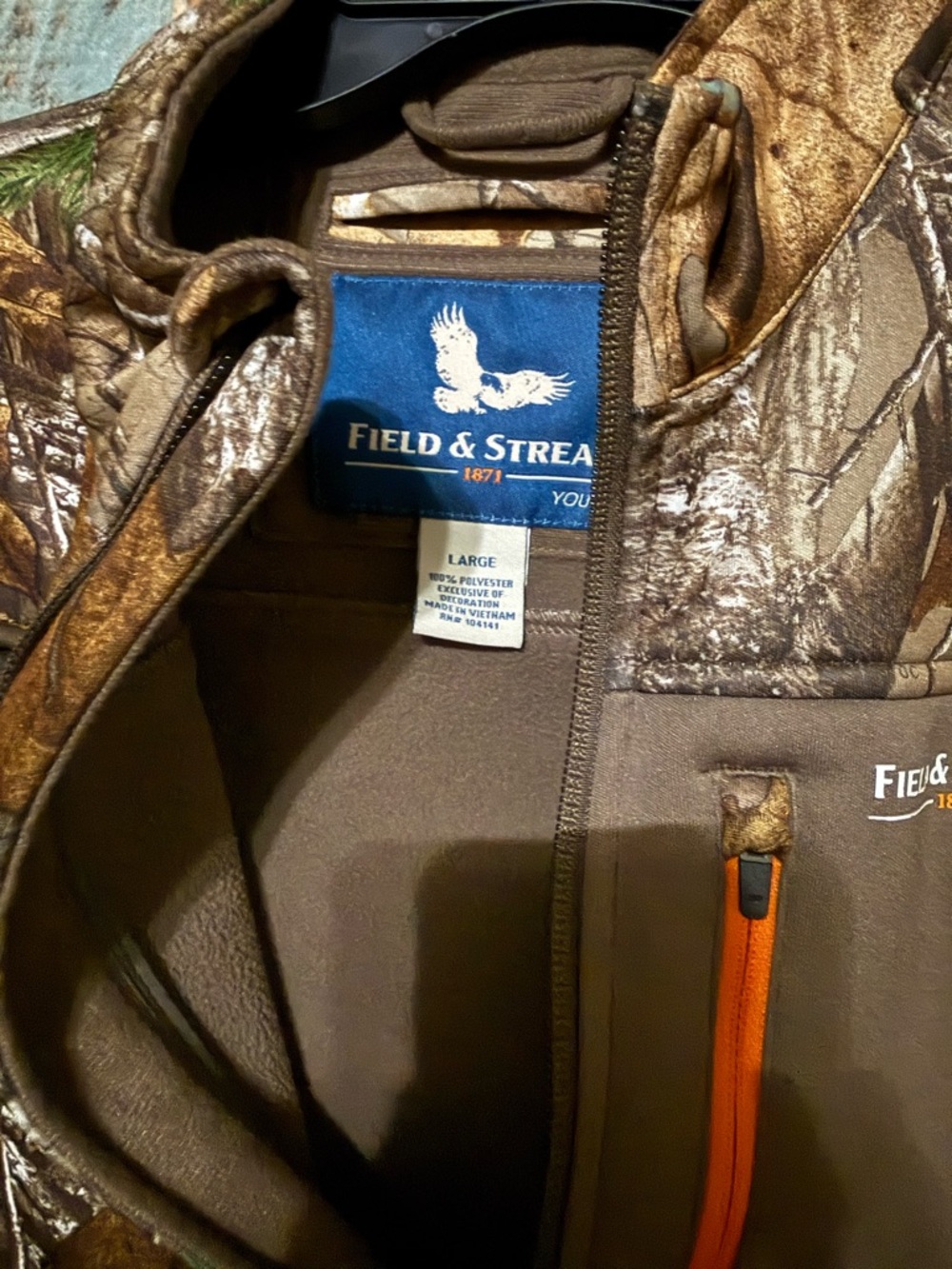Field & Stream Realtree Camo Softshell Jacket with Orange Zip Accents - Picture 3 of 4